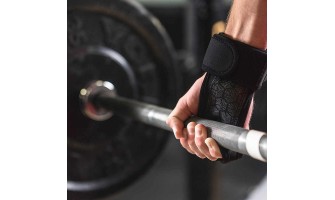 Фитнес ръкавици и колани - защо да ги използваме?