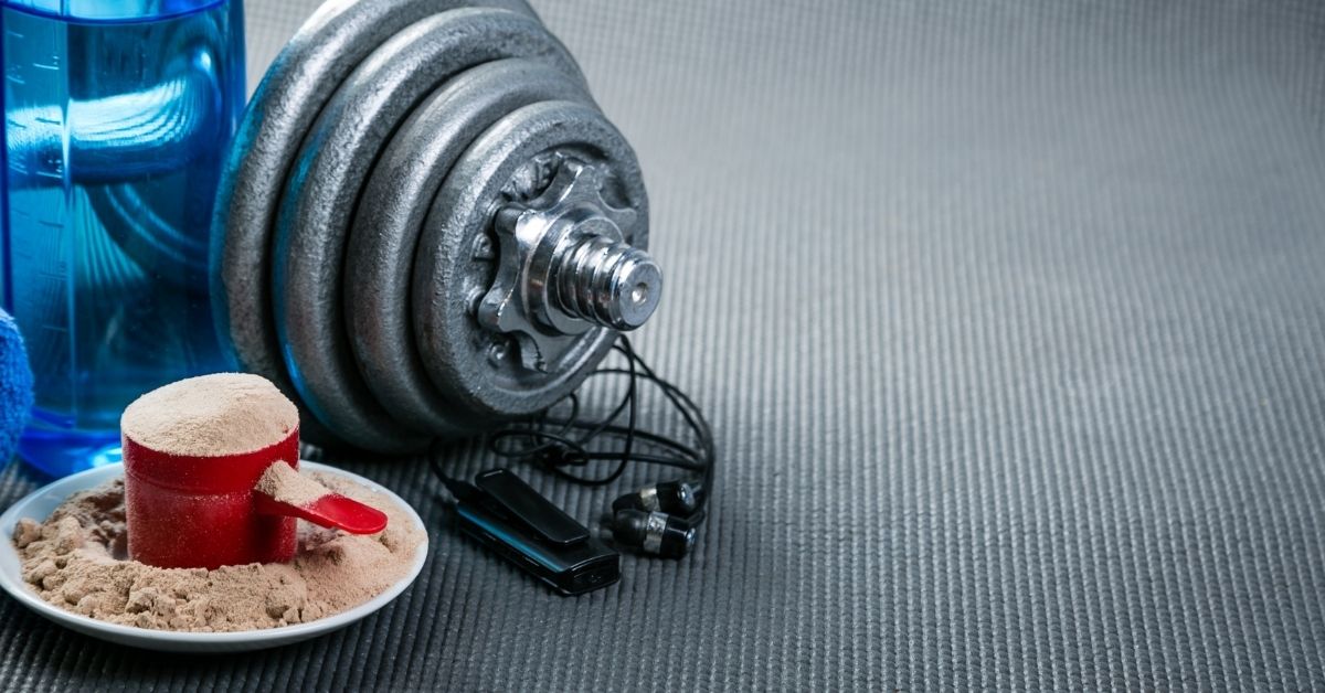 Протеини, креатин, кофеин за по-ефективна тренировка във фитнес залата.